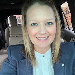 Meet your Posher, Rebecca